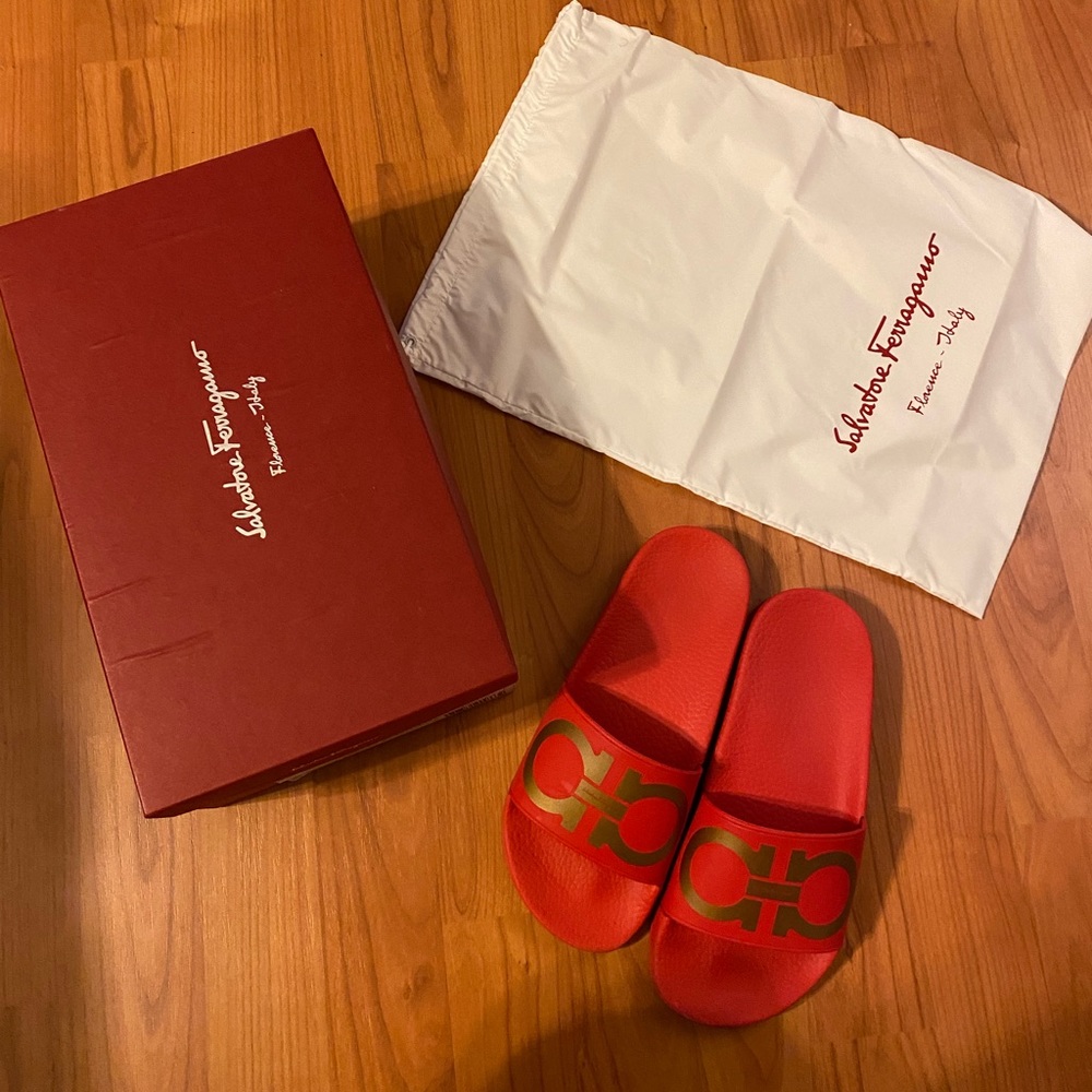 Ferragamo slides size 5 red & gold